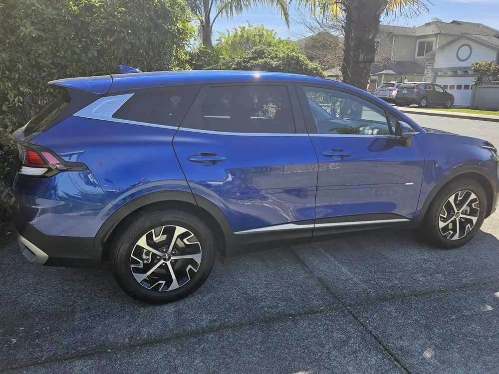 David R.: Azure S Body Side Moldings for 2023-2026 Kia Sportage