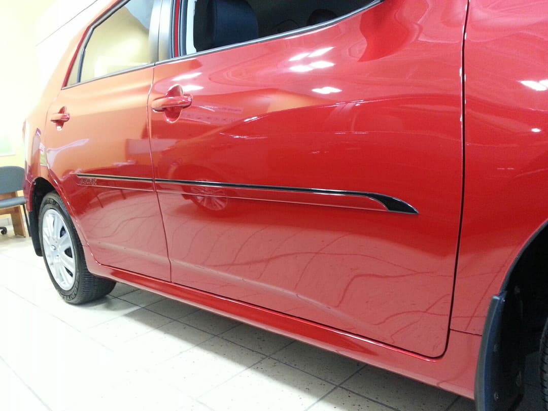 Venom B Body Side Moldings for 2009-2015 Toyota Matrix (Hatchback)