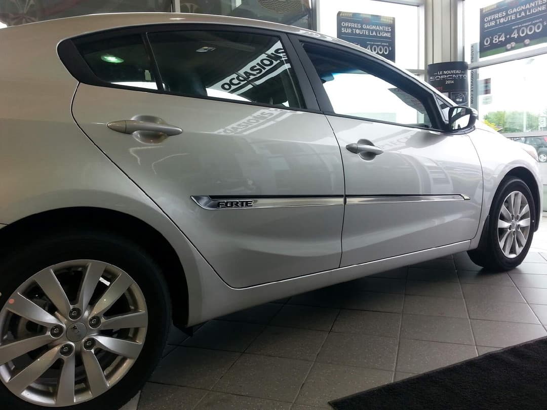 Venom B Body Side Moldings for 2014-2018 Kia Forte